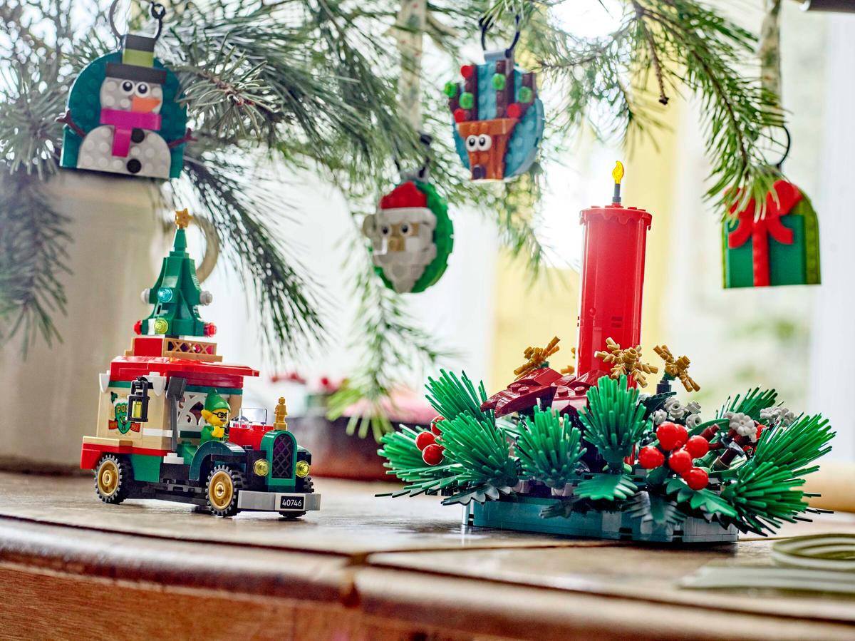 Bezorgtruck van de Kerstman - 40746