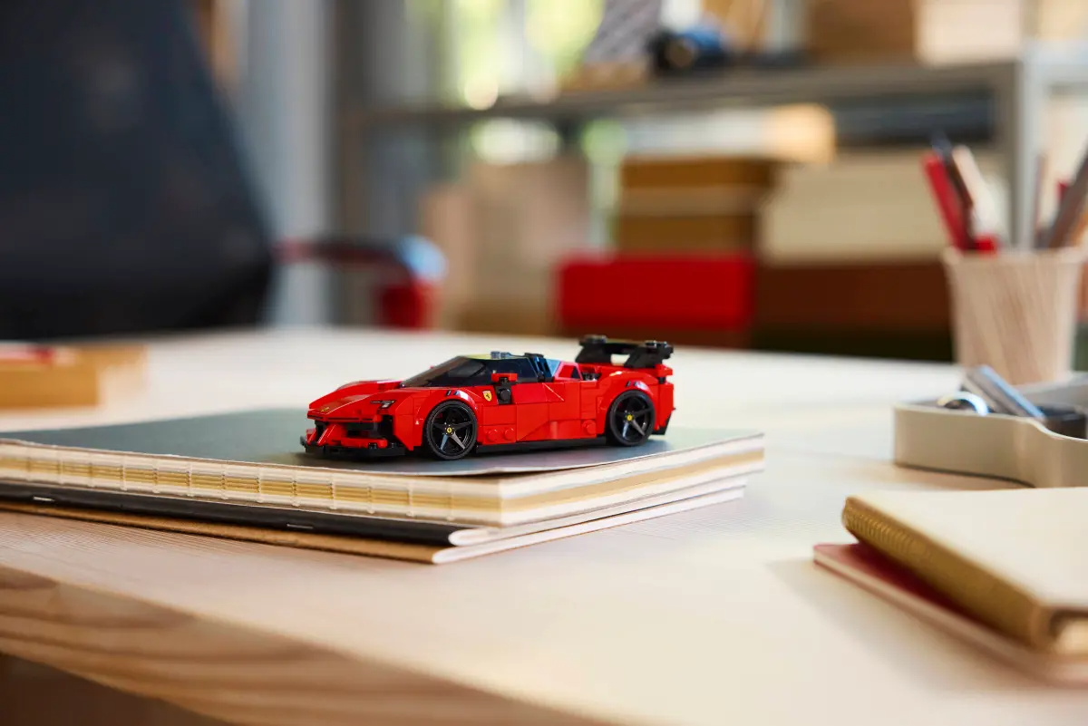 Ferrari SF90 XX Stradale sports car - 77254