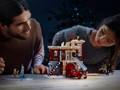 Winter Village Fire Station - 10263
