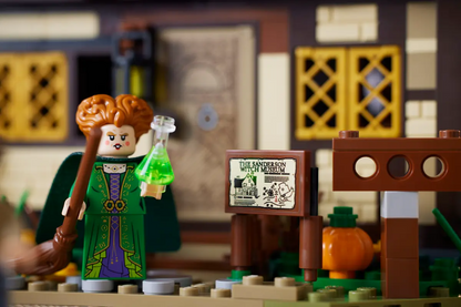 Disney Hocus Pocus: het huisje van de Sanderson-zussen - 21341