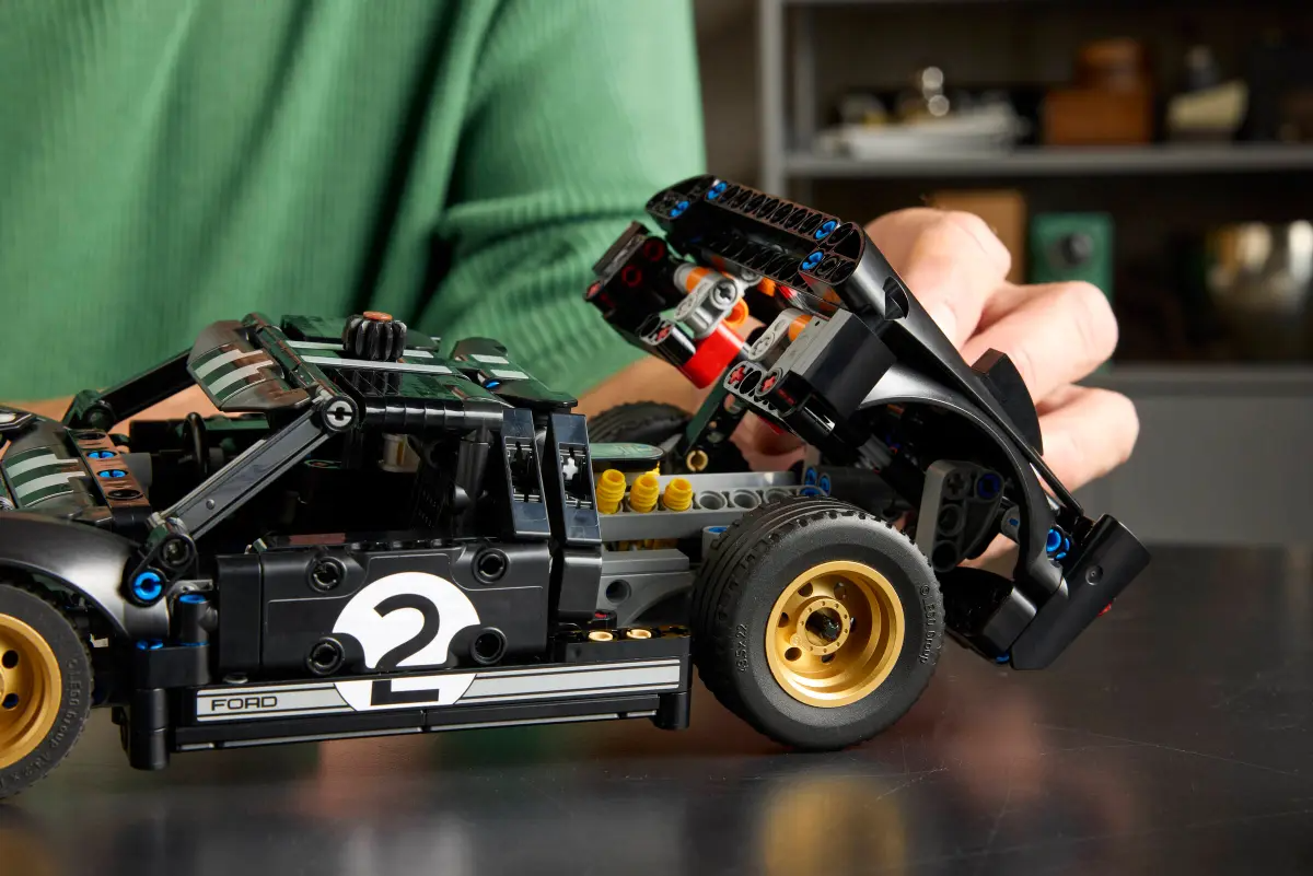 1966 Ford GT40 MKII racewagen - 42223