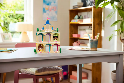 Mini Belle and Tiana with castle - 43291