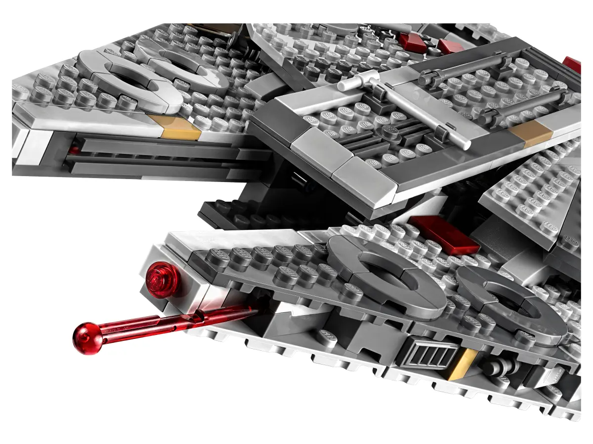 Millennium Falcon™ - 75257