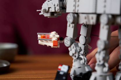 AT-AT™ - 75440