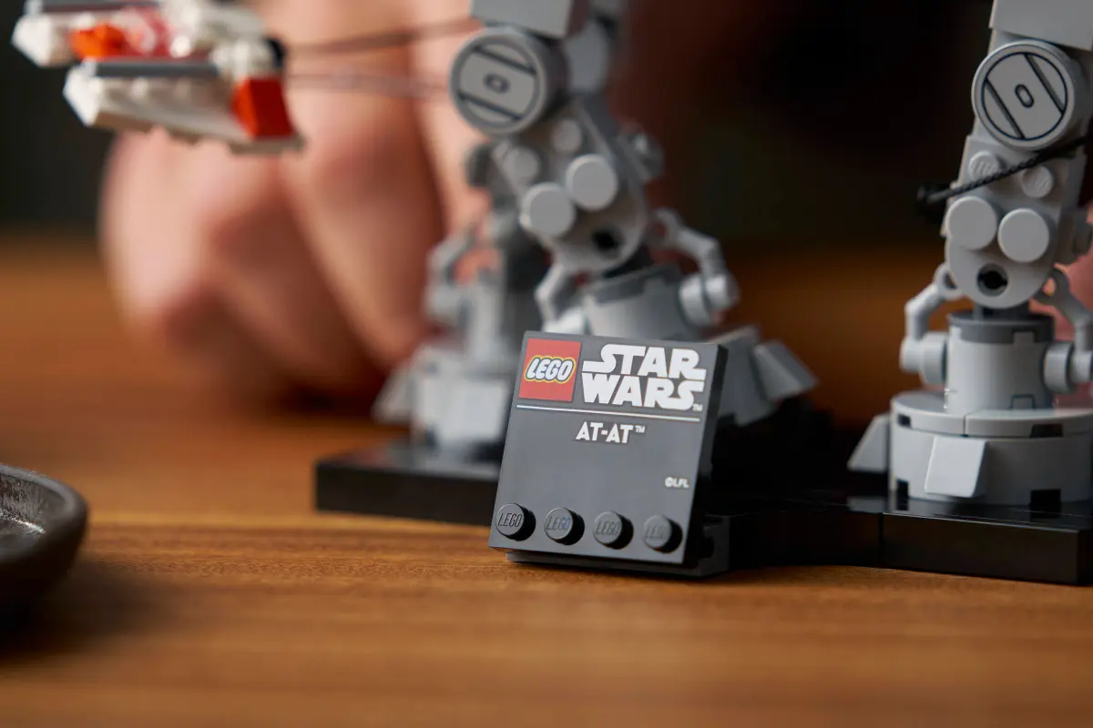 AT-AT™ - 75440
