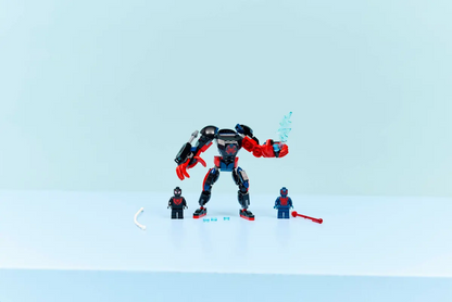Miles Morales mecha vs. Spider-Man 2099 - 76337