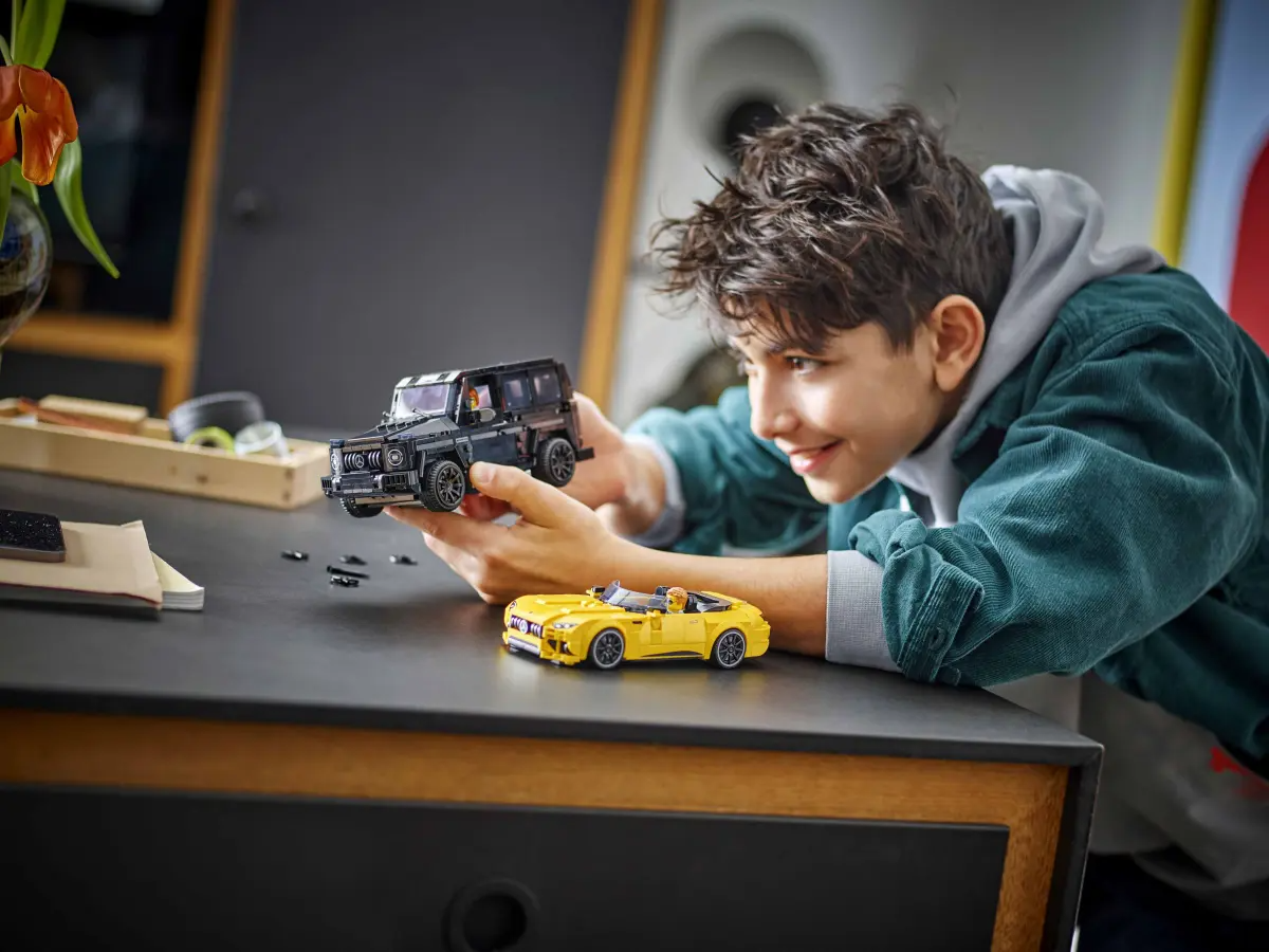 Mercedes AMG  - 76924