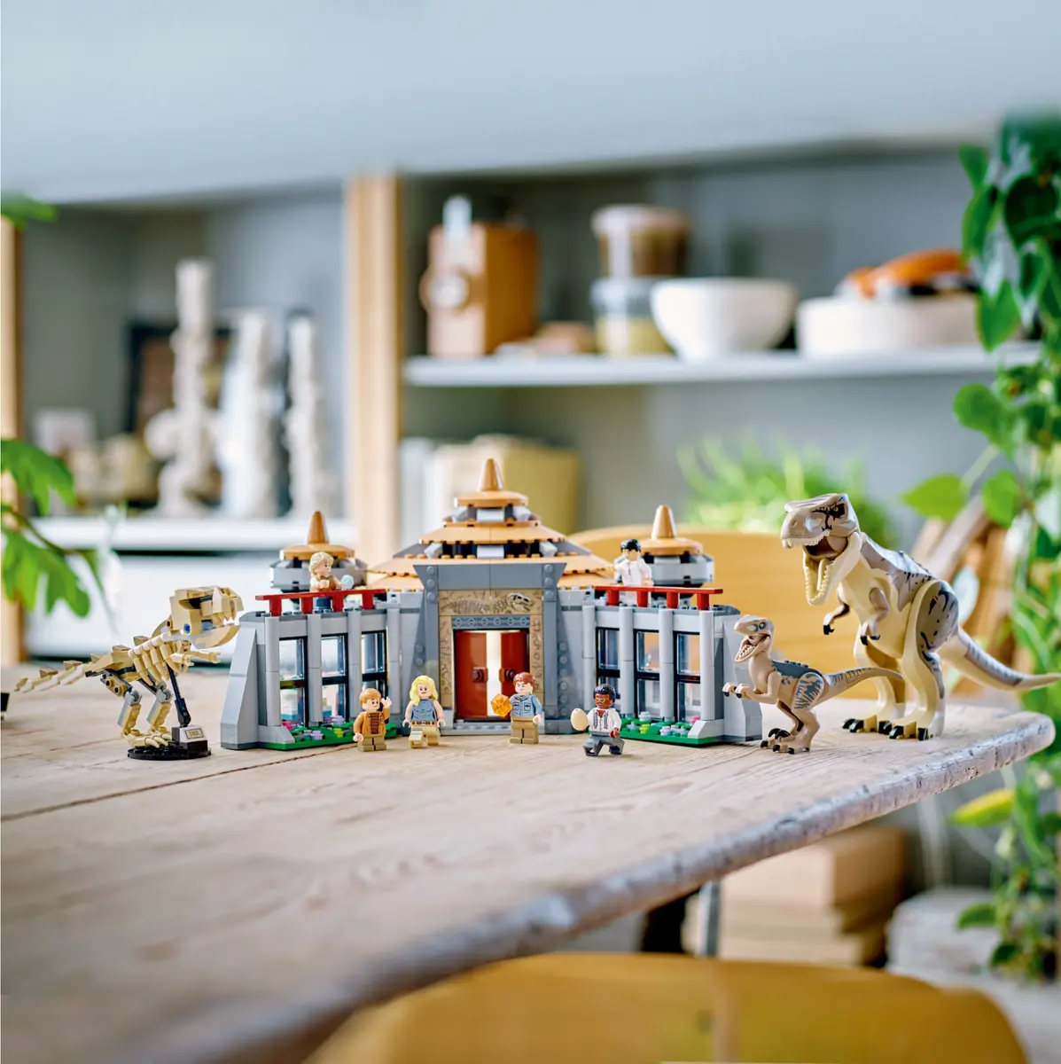 Bezoekerscentrum: T. rex & raptor aanval - 76961