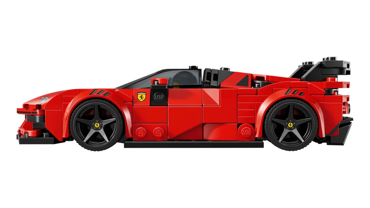 Ferrari SF90 XX Stradale sports car - 77254