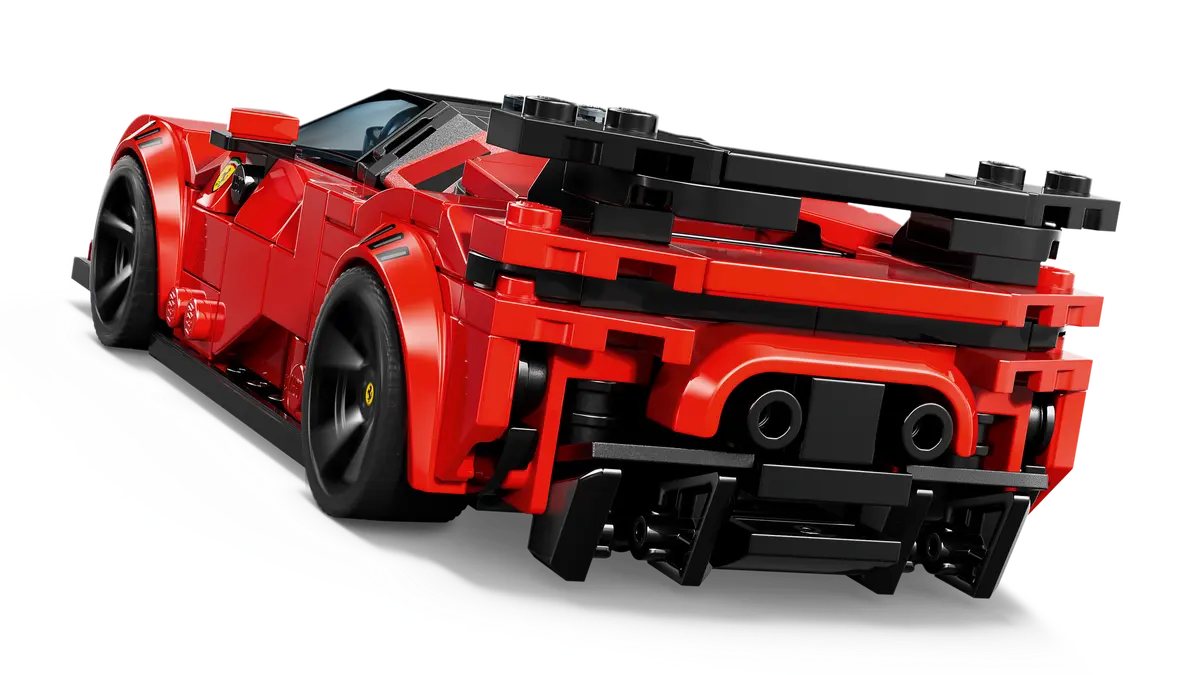 Ferrari SF90 XX Stradale sports car - 77254