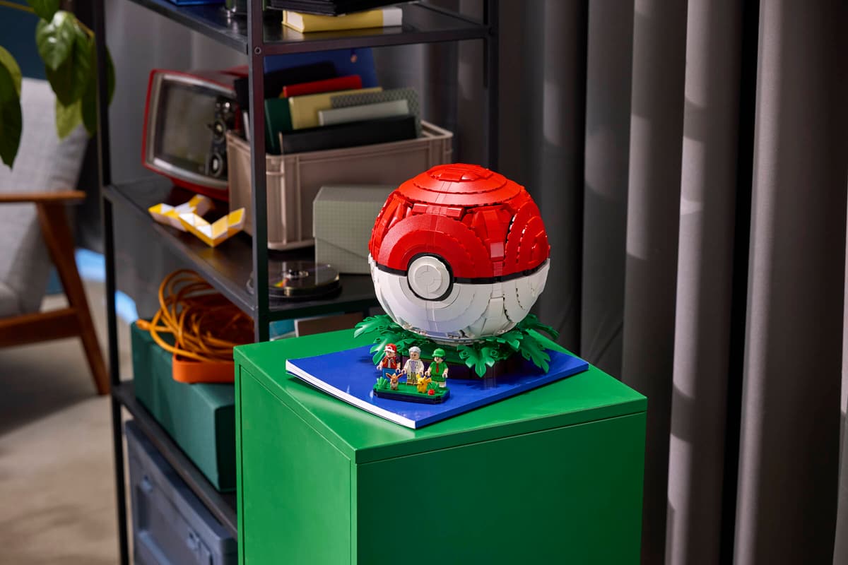 Iconic Trainer Moments Poké Ball - 72154