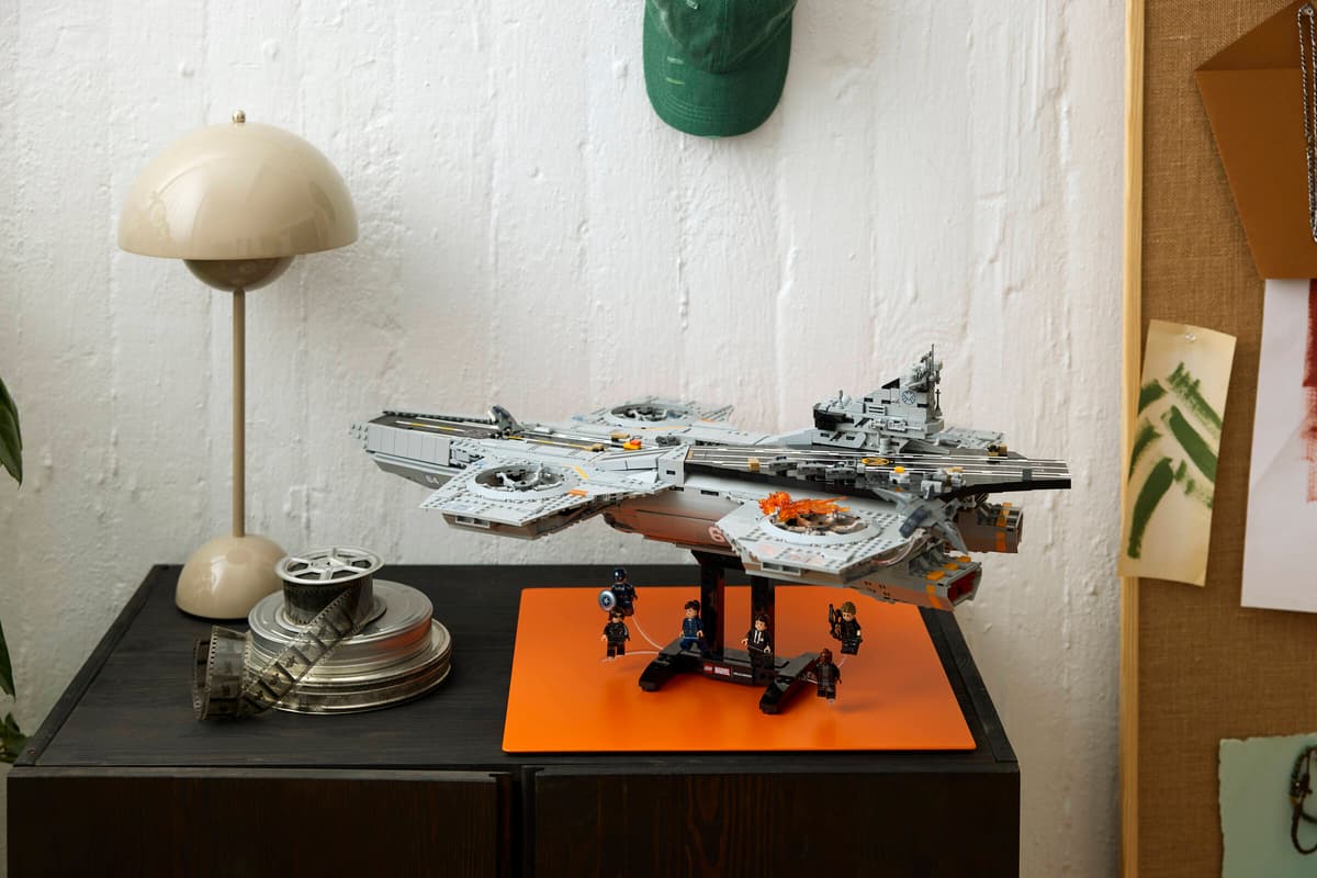 S.H.I.E.L.D. Helicarrier - 76354