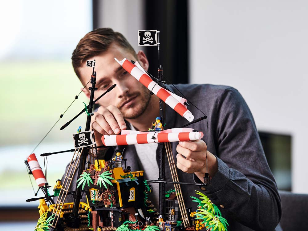 Piraten van Barracuda Baai - 21322